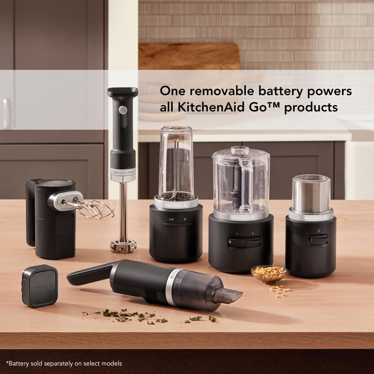 Cordless Hand Mixer with 7-Speed Control & Stainless Steel Beaters